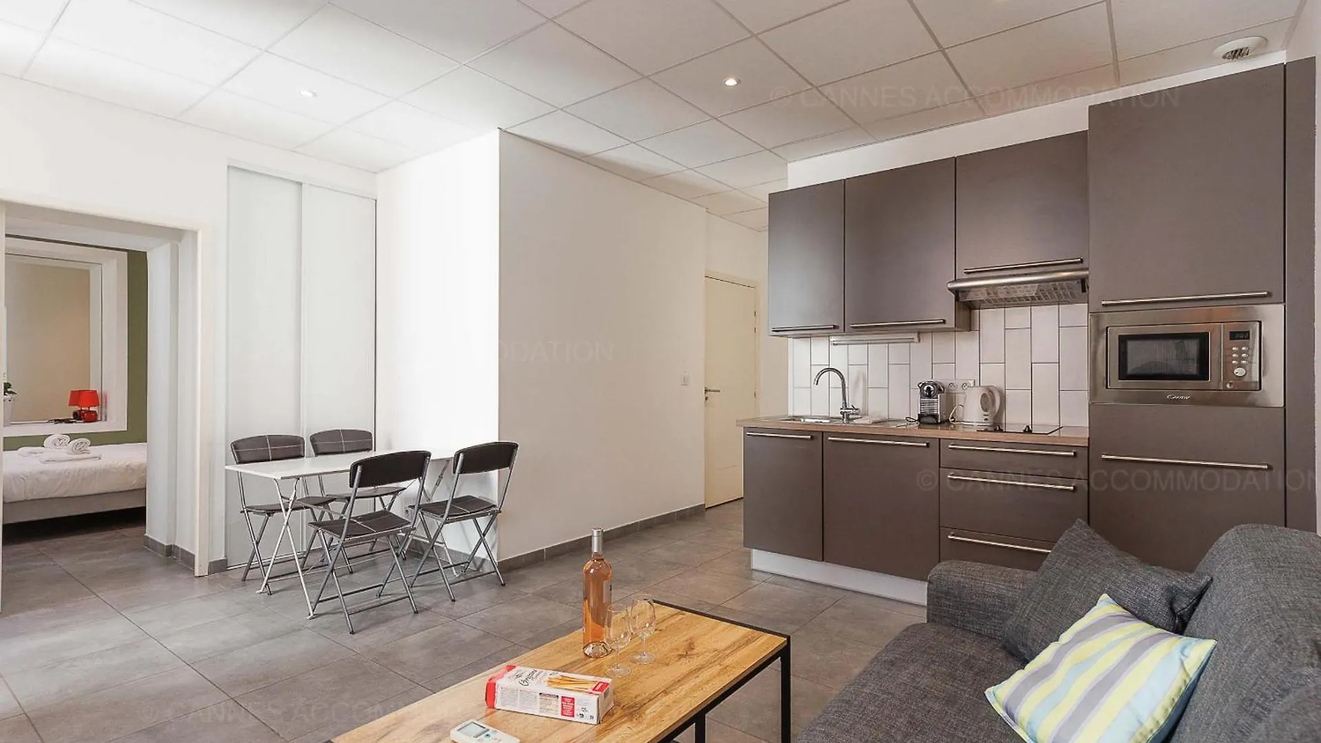 Residence Aout 32 Cannes Apartment